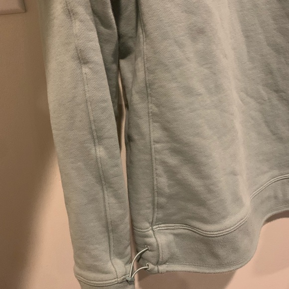 Lululemon Unisex Light Blue Sweater - Picture 6 of 9